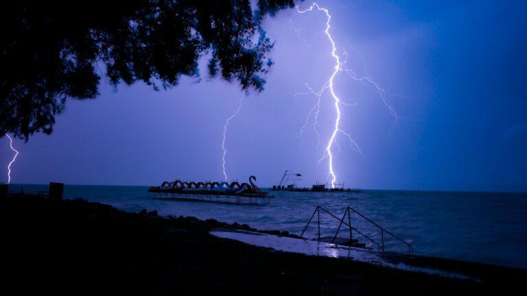 Dios está contigo en la Tormenta. Parte I